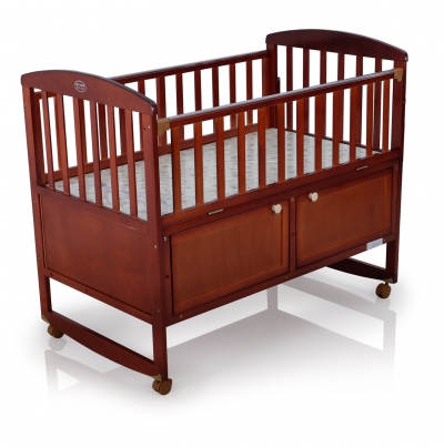 26046 Wood Crib with Rocking Function (Fitted Mattress Size 25" X 44")